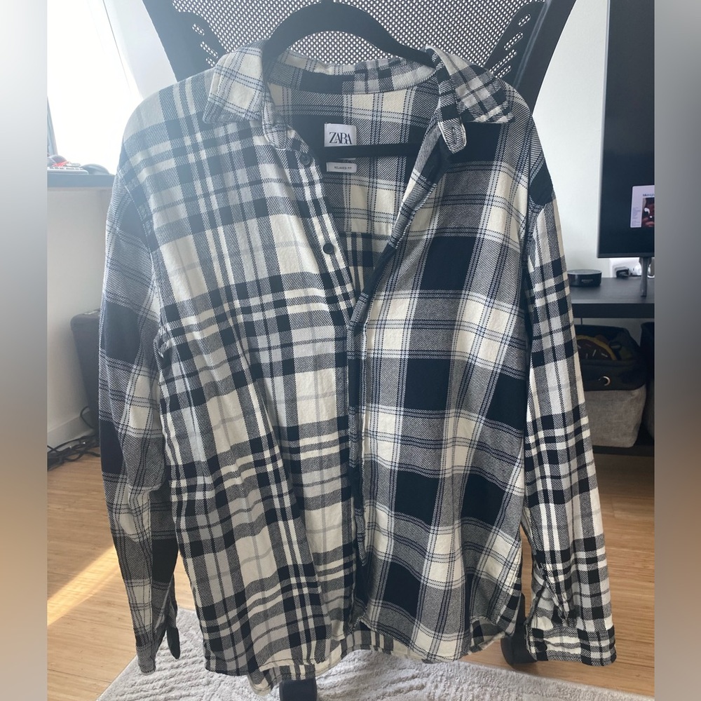 Zara Plain Long Sleeve Button Down